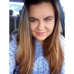 Meet your Posher, Amela